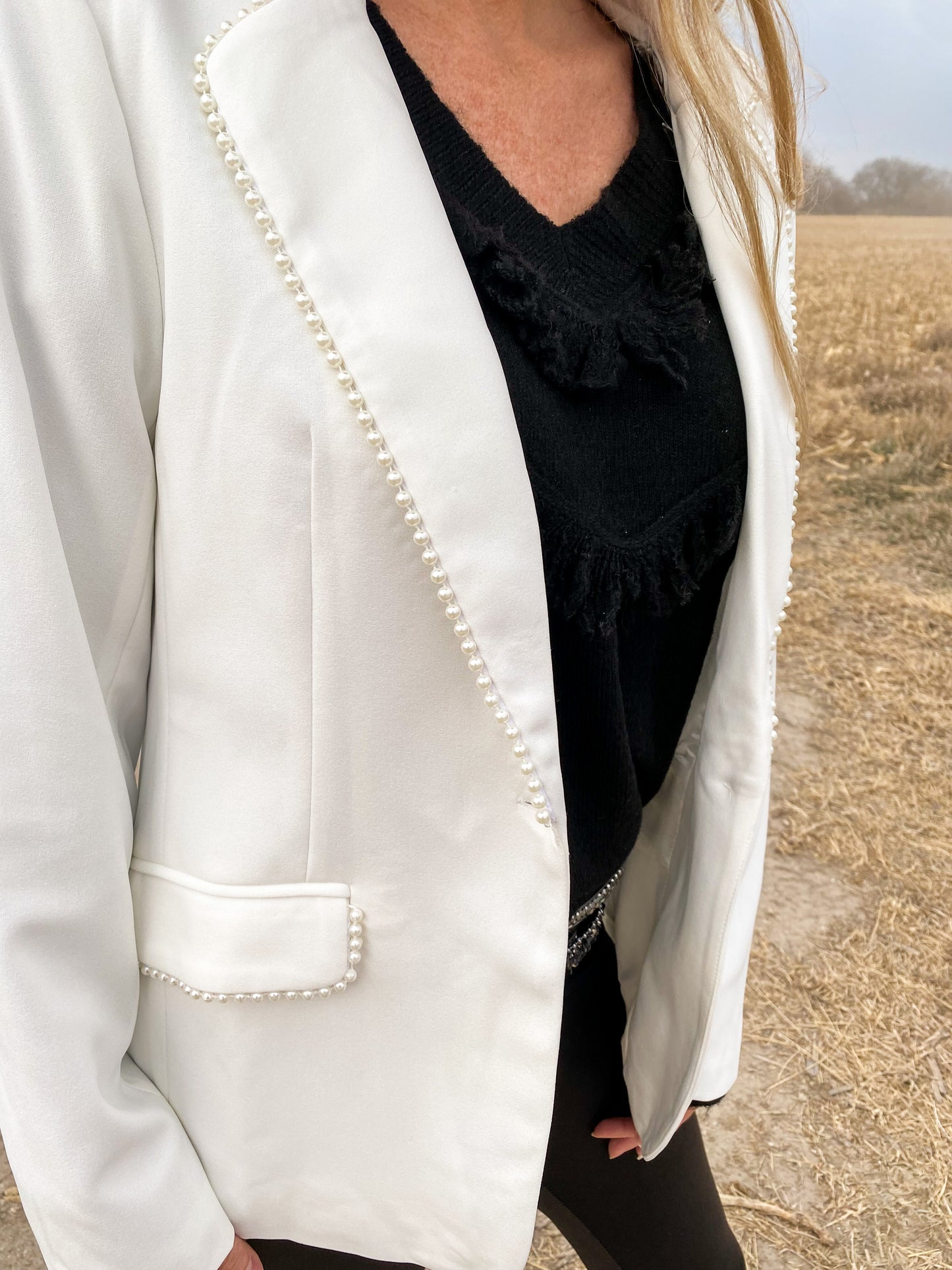 Curvy Pearl Blazer
