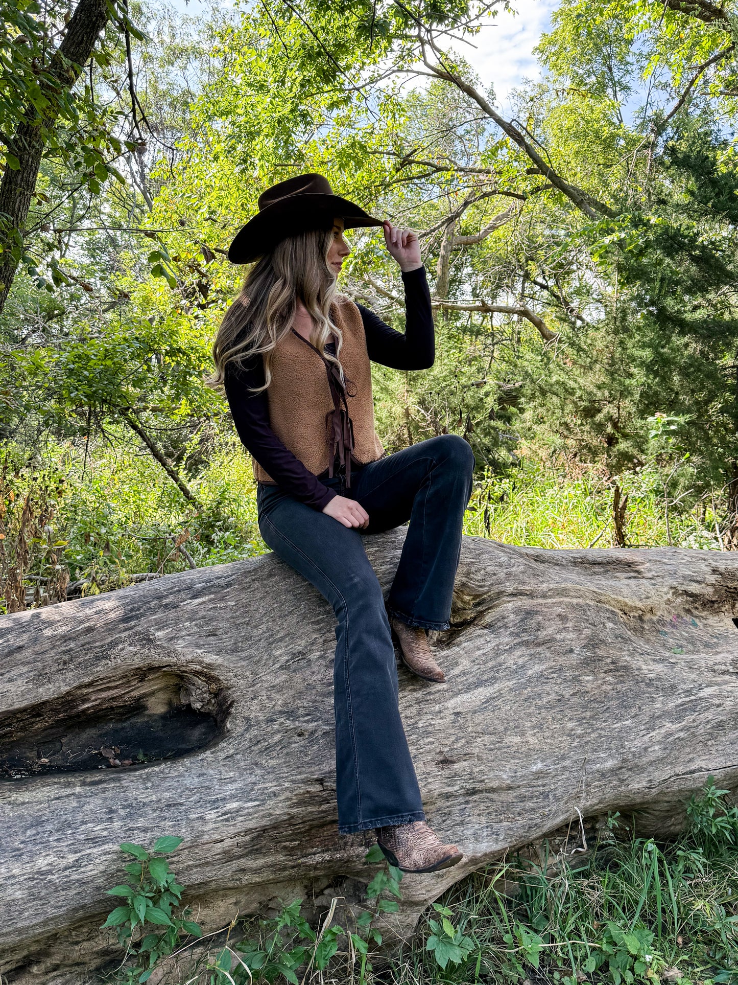 Honey Hide Vest